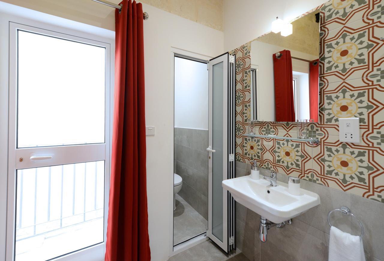 Vallettastay Lovely House Private Rooms Extérieur photo